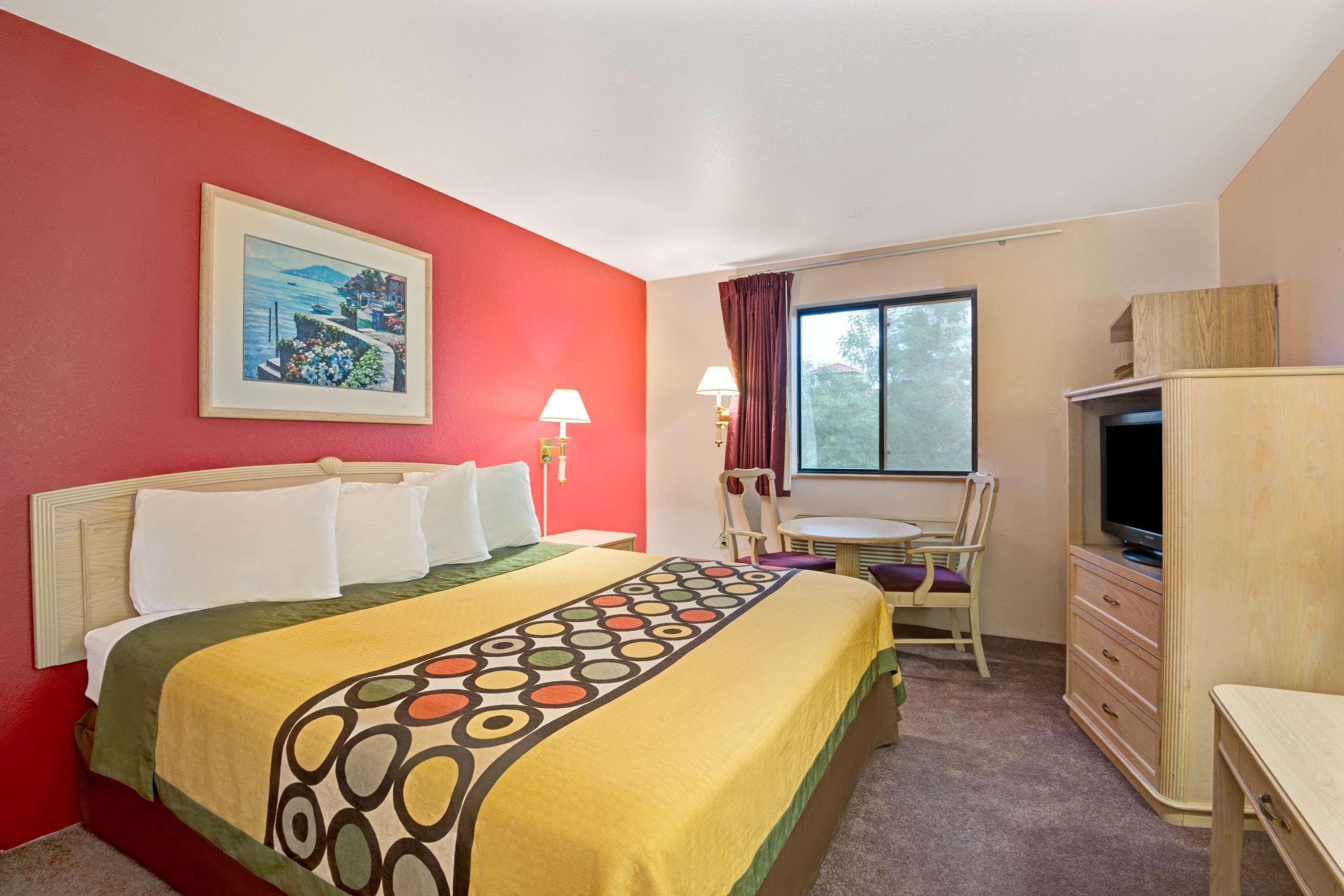Отель Super 8 By Wyndham Albuquerque West/Coors Blvd Экстерьер фото