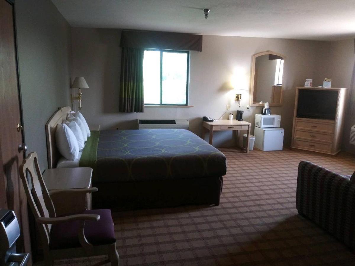 Отель Super 8 By Wyndham Albuquerque West/Coors Blvd Экстерьер фото