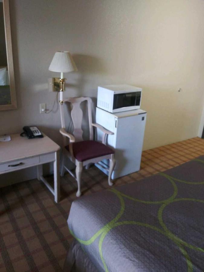Отель Super 8 By Wyndham Albuquerque West/Coors Blvd Экстерьер фото